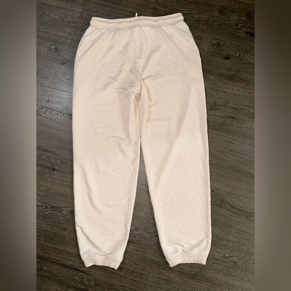 *NWOT* Free People Movement Playbook Jogger Sweatpants in Tofu - Picture 7 of 8